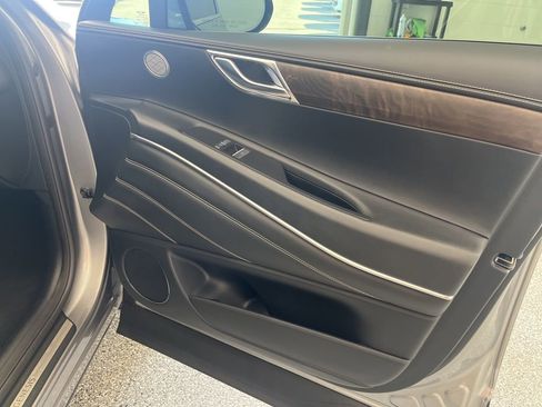 Used 2024 Genesis GV80 2.5T image 37