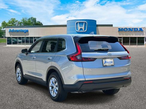 Certified 2025 Honda CR-V LX image 5