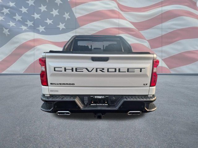 Used 2021 Chevrolet Silverado 1500 LT Trail Boss w/ Convenience Package II AWD/4WD image 4