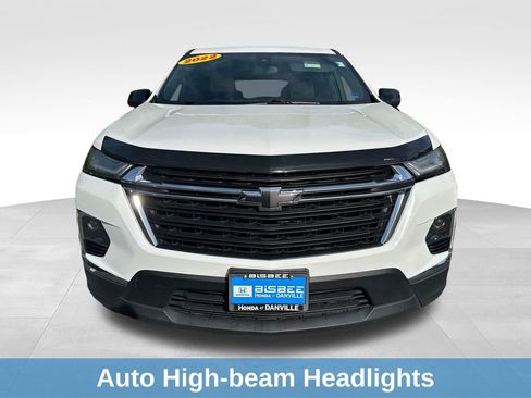 Used 2022 Chevrolet Traverse LS FWD image 12