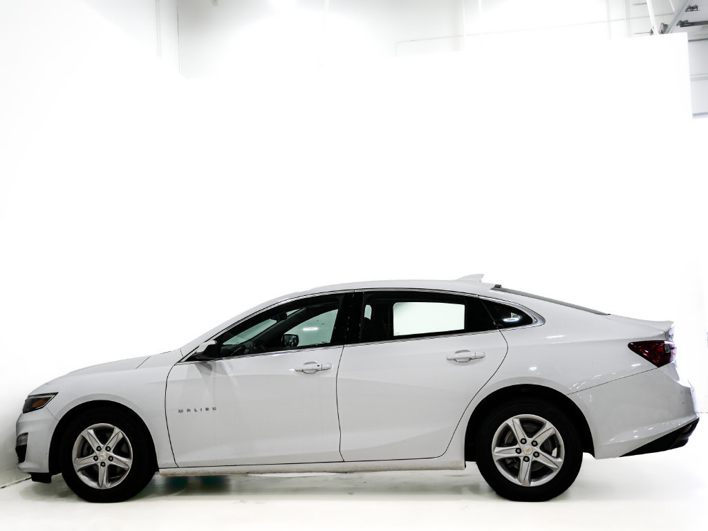 Used 2024 Chevrolet Malibu LT FWD image 5