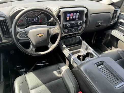 Used 2017 Chevrolet Silverado 1500 LTZ Z71 w/ LTZ Plus Package AWD/4WD image 10