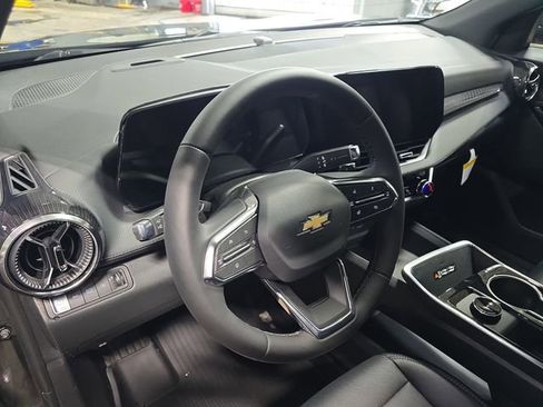 New 2026 Chevrolet Equinox LT w/ Convenience Package II image 18