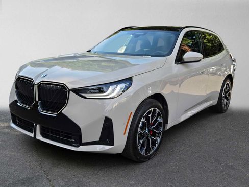 Used 2026 BMW X3 xDrive30i w/ Premium Package AWD/4WD image 7
