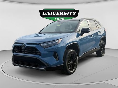 Used 2022 Toyota RAV4 XSE AWD/4WD image 7