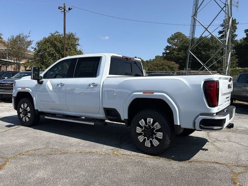 New 2026 GMC Sierra 2500 Denali w/ Denali Reserve Package AWD/4WD image 20