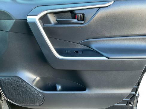 Used 2024 Toyota RAV4 LE image 16