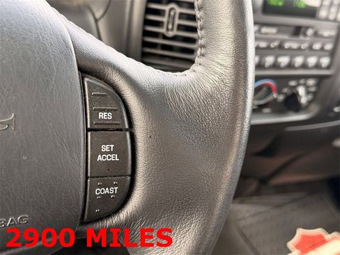 Used 2000 Ford F150 Harley-Davidson image 25