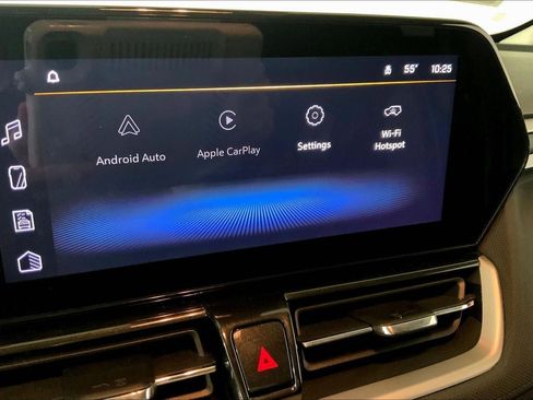 Used 2025 Chevrolet TrailBlazer LT image 6