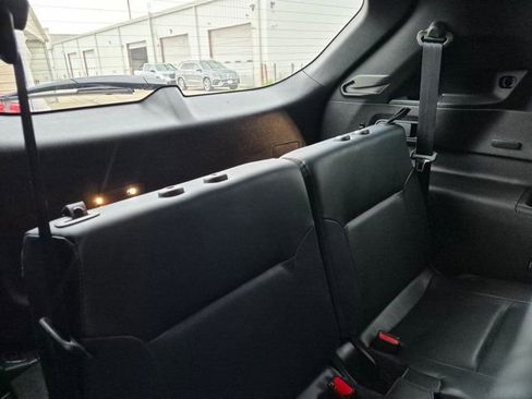 Used 2025 Mitsubishi Outlander SE AWD/4WD image 28
