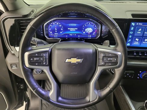 Used 2024 Chevrolet Silverado 1500 LTZ w/ Z71 Off-Road Package image 5