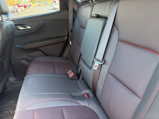 Used 2021 Chevrolet Blazer RS w/ Driver Confidence II Package FWD image 9