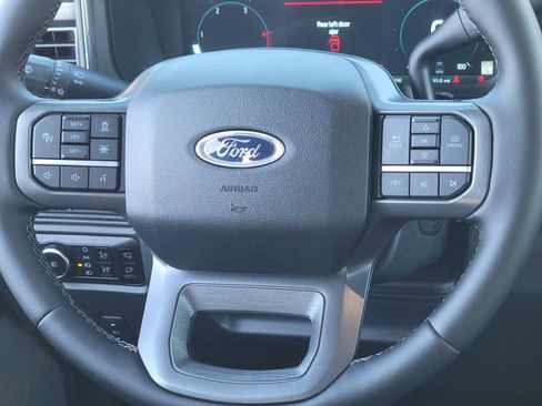 Used 2025 Ford F350 Lariat w/ Lariat Ultimate Package image 10