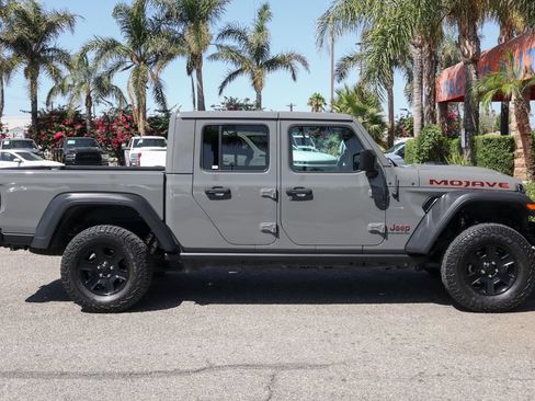 Used 2023 Jeep Gladiator Mojave w/ LED Lighting Group AWD/4WD image 11