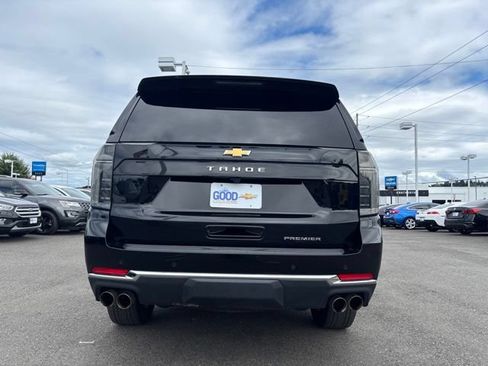 Used 2025 Chevrolet Tahoe Premier AWD/4WD image 4