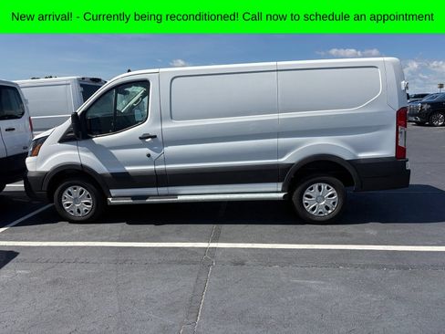 Used 2025 Ford Transit 250 Low Roof w/ Exterior Upgrade Package RWD image 7