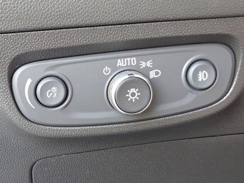 Used 2022 Buick Encore GX Preferred FWD image 11