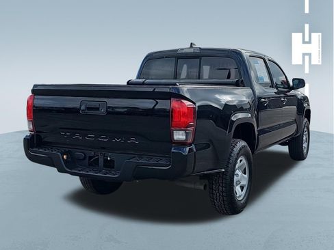 Used 2021 Toyota Tacoma SR w/ SR Convenience Package image 3