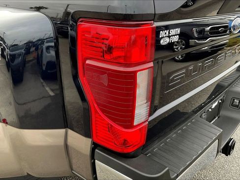 Certified 2021 Ford F450 Lariat w/ Lariat Ultimate Package image 24