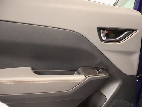 Used 2024 Subaru Crosstrek 2.5i Limited w/ Crosstrek Mirror Package AWD/4WD image 27