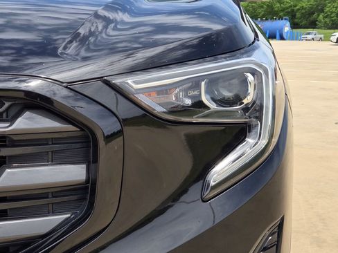 Used 2019 GMC Terrain SLT w/ Preferred Package FWD image 31