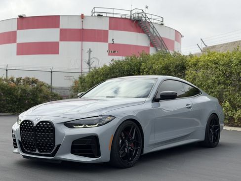 Used 2023 BMW M440i Coupe w/ Premium Package RWD image 3