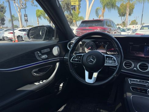 Used 2019 Mercedes-Benz E 300 image 17