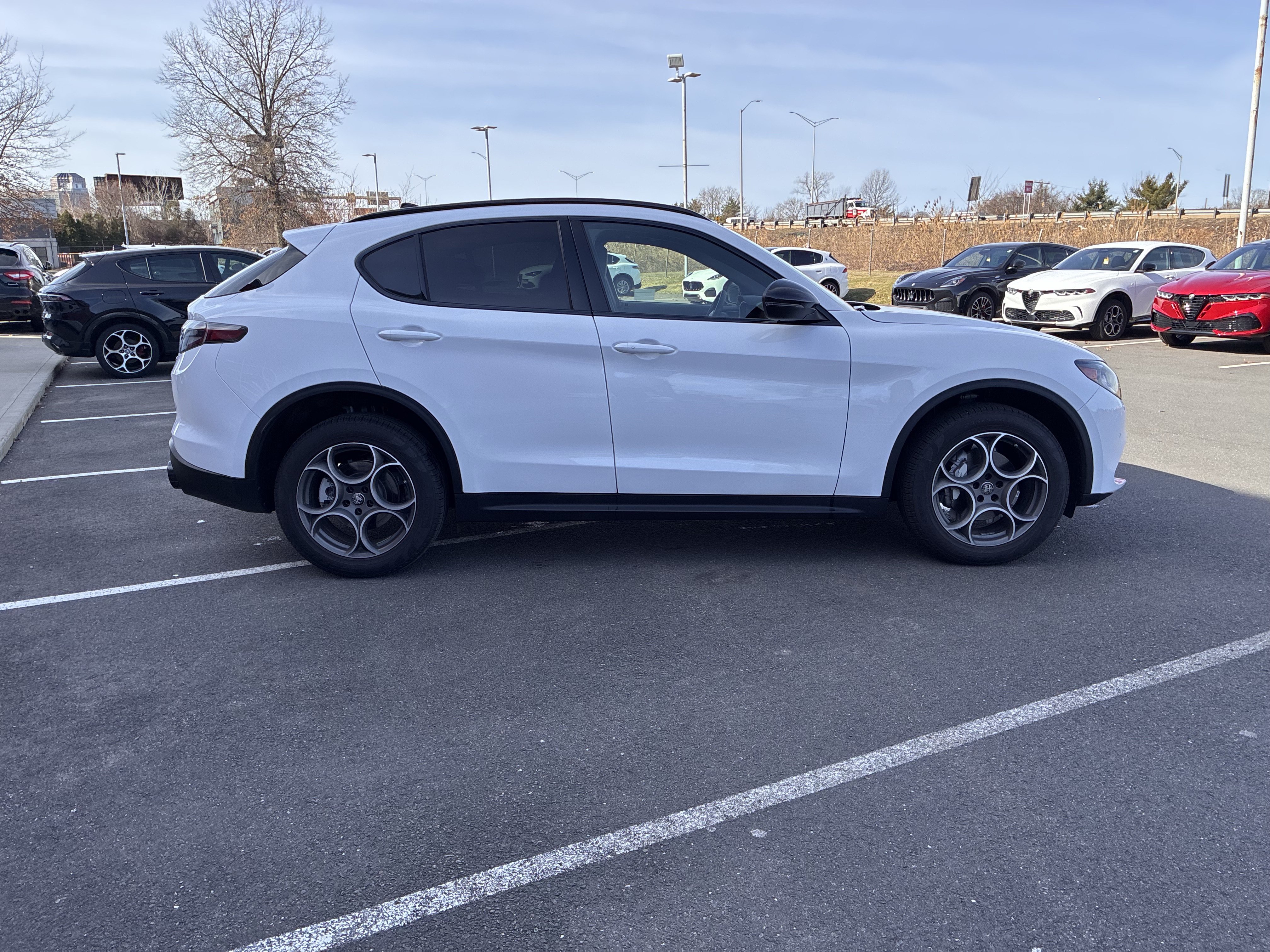New 2026 Alfa Romeo Stelvio Sprint AWD/4WD image 5
