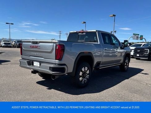 New 2026 GMC Sierra 2500 Denali w/ Denali Reserve Package AWD/4WD image 6