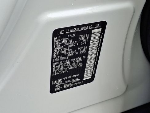 New 2025 Nissan Armada PRO-4X w/ Pro-4X Premium Package image 16