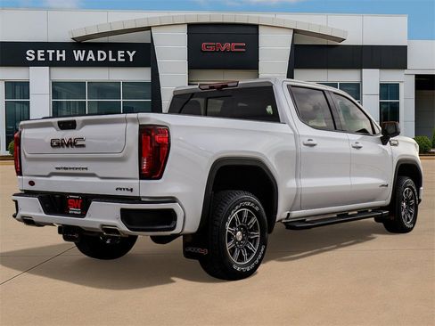 Used 2024 GMC Sierra 1500 AT4 w/ Technology Package image 7