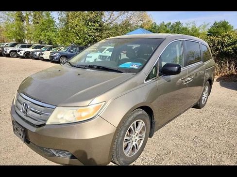 Used 2011 Honda Odyssey EX image 1
