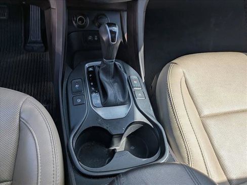 Used 2017 Hyundai Santa Fe Sport w/ 2.4L Tech Package 04 image 13