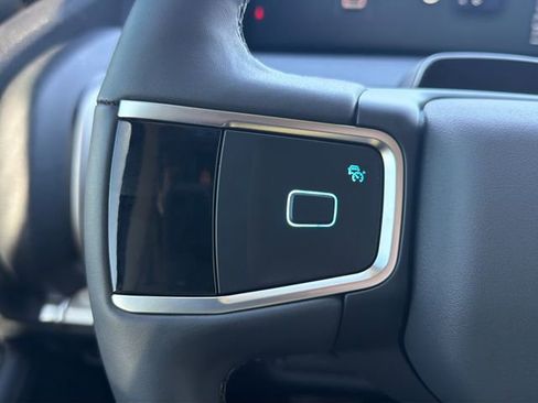 New 2025 Ford Expedition Active image 22