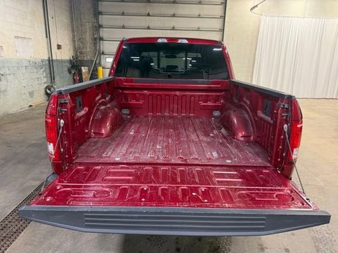 Used 2015 Ford F150 XLT w/ Equipment Group 302A Luxury image 10