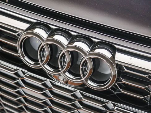 Certified 2021 Audi RS 6 w/ Executive Package AWD/4WD image 16