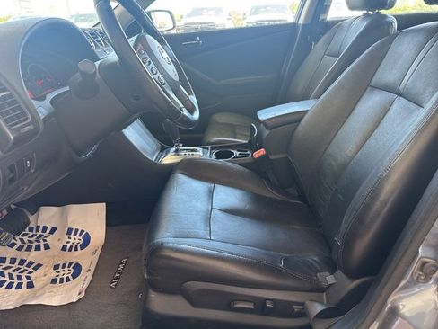 Used 2011 Nissan Altima 2.5 SL w/ 2.5SL Pkg image 14