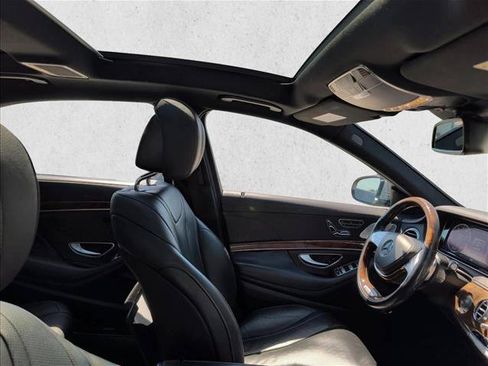 Used 2014 Mercedes-Benz S 550 Sedan image 23