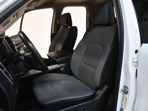 Used 2020 RAM 1500 Big Horn AWD/4WD image 30