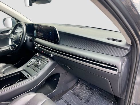 Used 2023 Hyundai Palisade Limited w/ Cargo Package FWD image 32