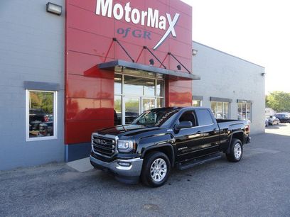Used 2019 GMC Sierra 1500 SLE w/ SLE Value Package
