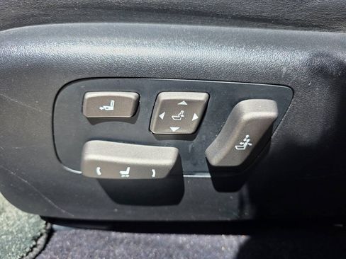 Used 2010 Lexus LS 460 w/ Luxury Value Edition RWD image 15