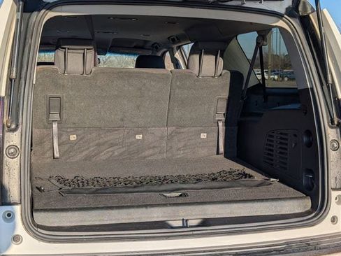 Used 2016 Chevrolet Suburban LS image 29