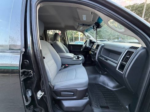 Used 2016 RAM 1500 Tradesman w/ Popular Equipment Group AWD/4WD image 10
