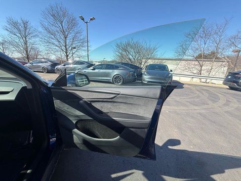 Used 2026 Tesla Model Y Long Range image 18