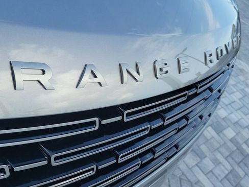 New 2026 Land Rover Range Rover SE AWD/4WD image 9