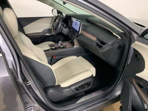 Used 2023 Lexus RX 350 AWD w/ Accessory Package (Z1) image 37