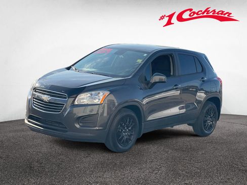 Used 2016 Chevrolet Trax LS w/ LPO, Protection Package FWD image 31