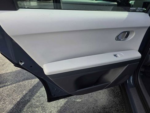 Used 2024 Hyundai Ioniq 5 SEL image 19