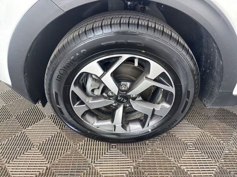 Certified 2021 Kia Sportage LX AWD/4WD image 28